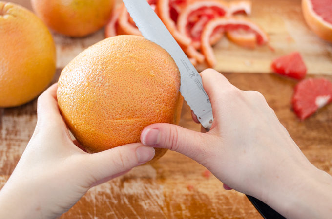 How to eat a grapefruit like an orange.