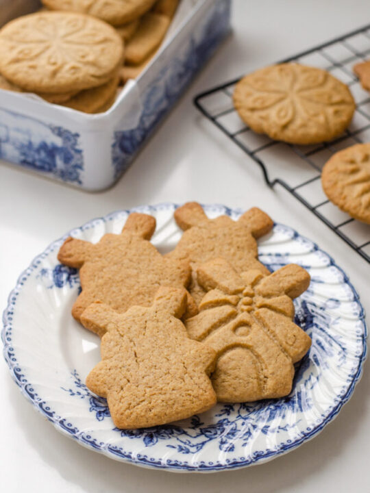 Homemade Speculaas Cookies (Speculoos cookies recipe) - My Chef's Apron